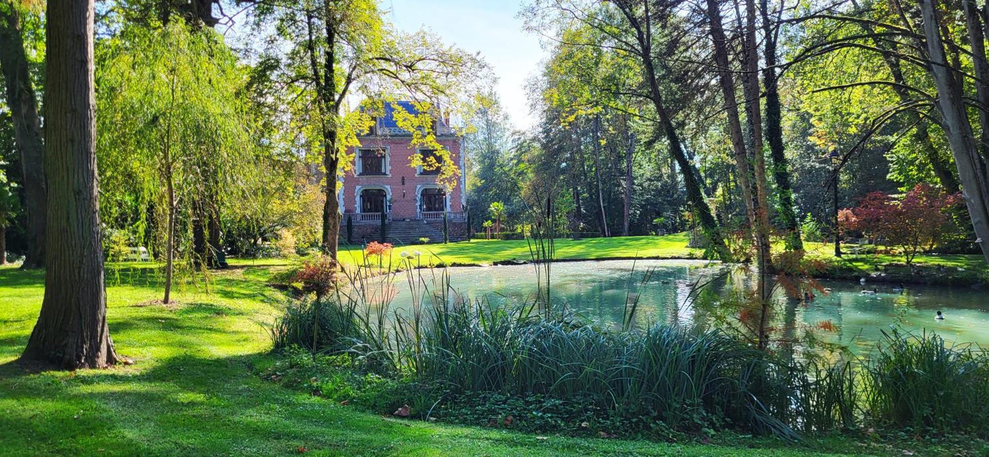 Chateau De Bonneau Suèvres Buitenkant foto