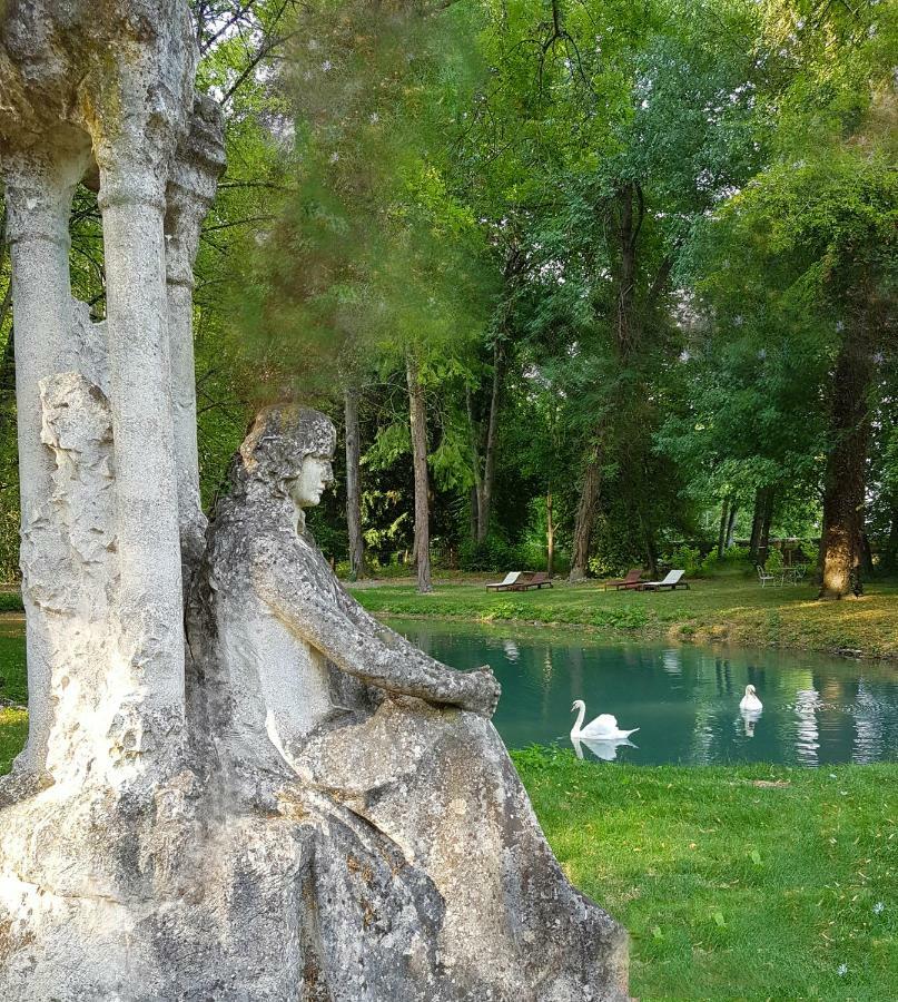 Chateau De Bonneau Suèvres Buitenkant foto